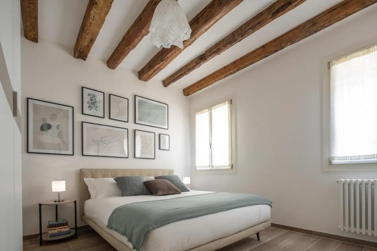 San Giacomo Dall'Orio Garden Apartment R&R Venedig